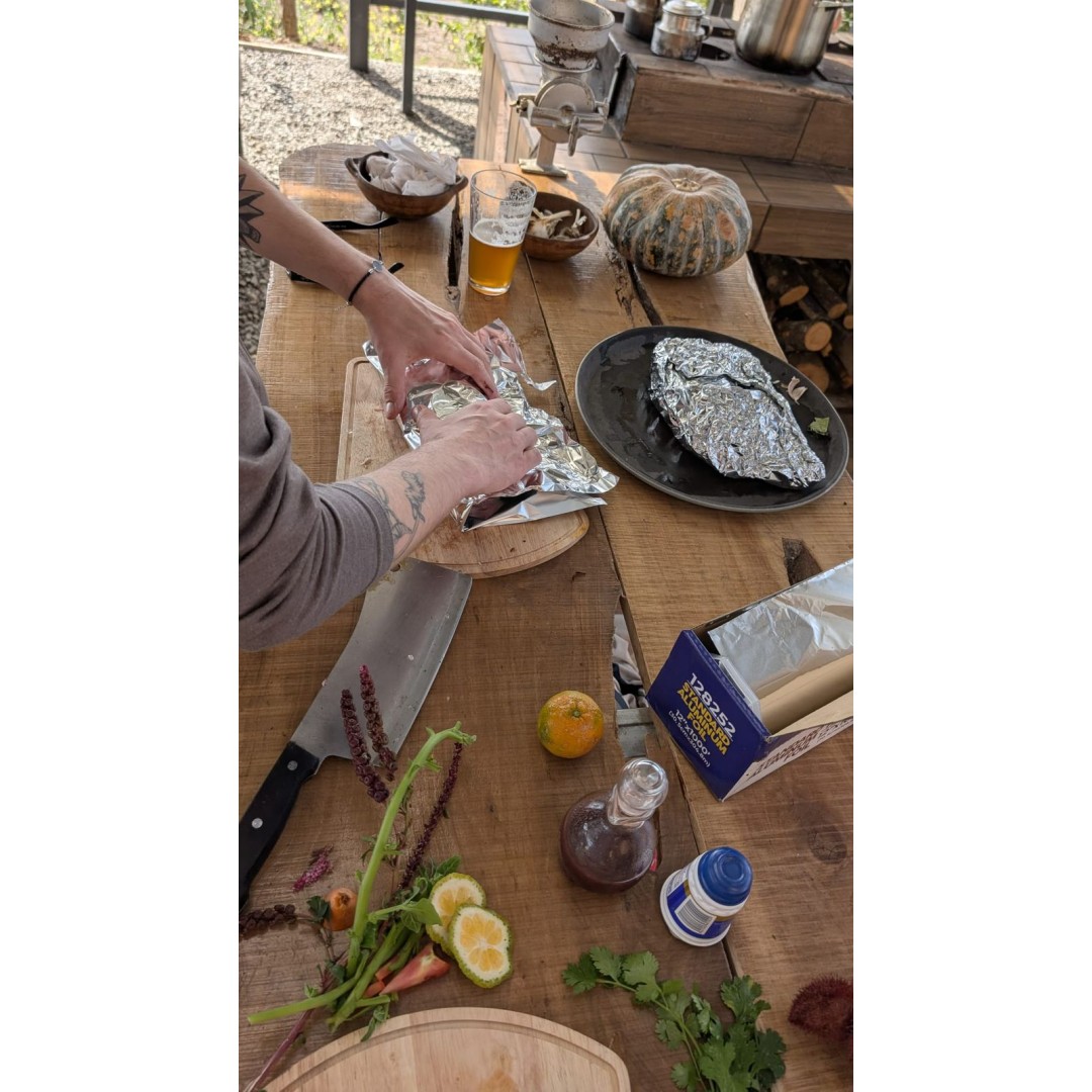 Sabores del Bosque: Vivencia Gastronómica y Etnobotánica