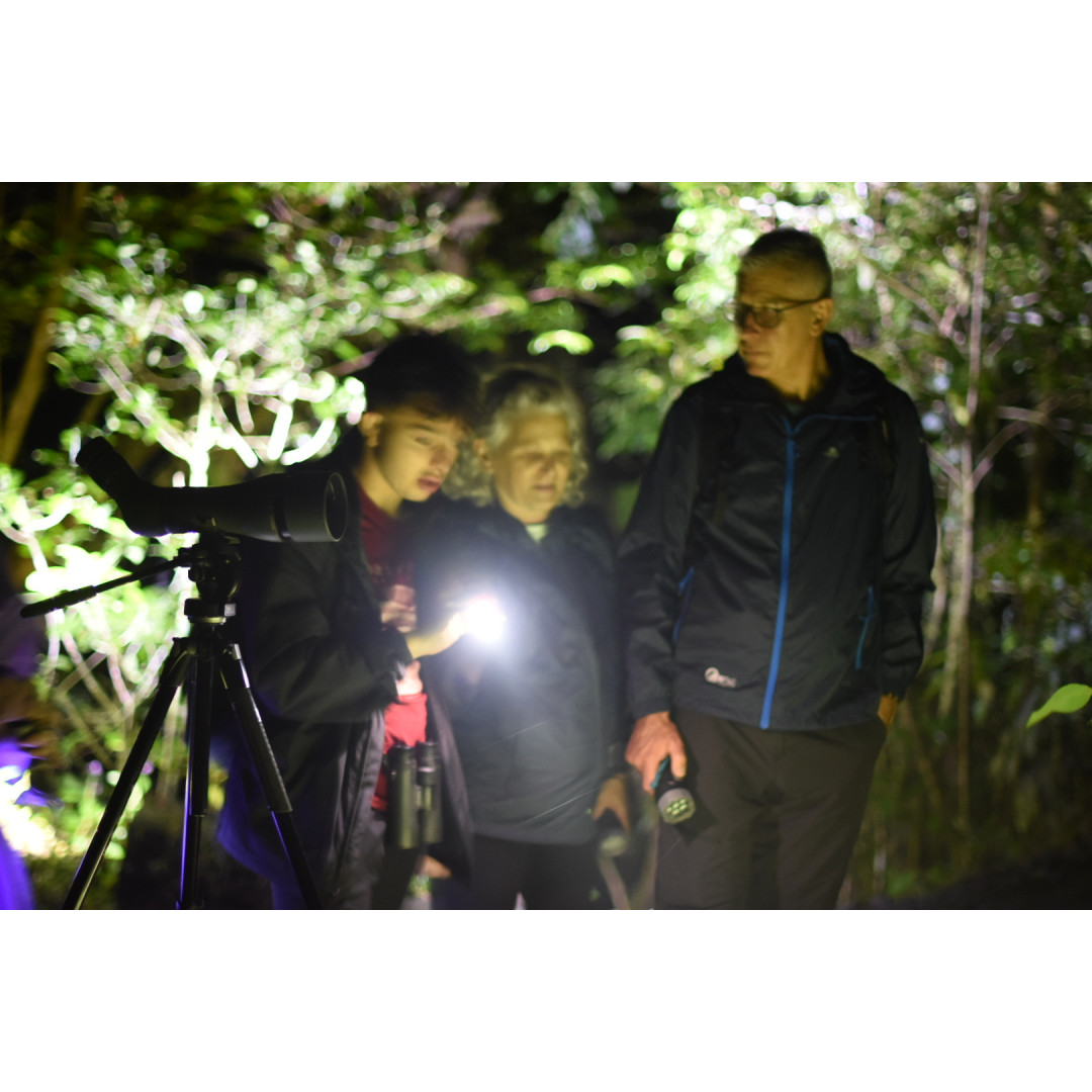 Caminata Nocturna con Visores Infrarrojos